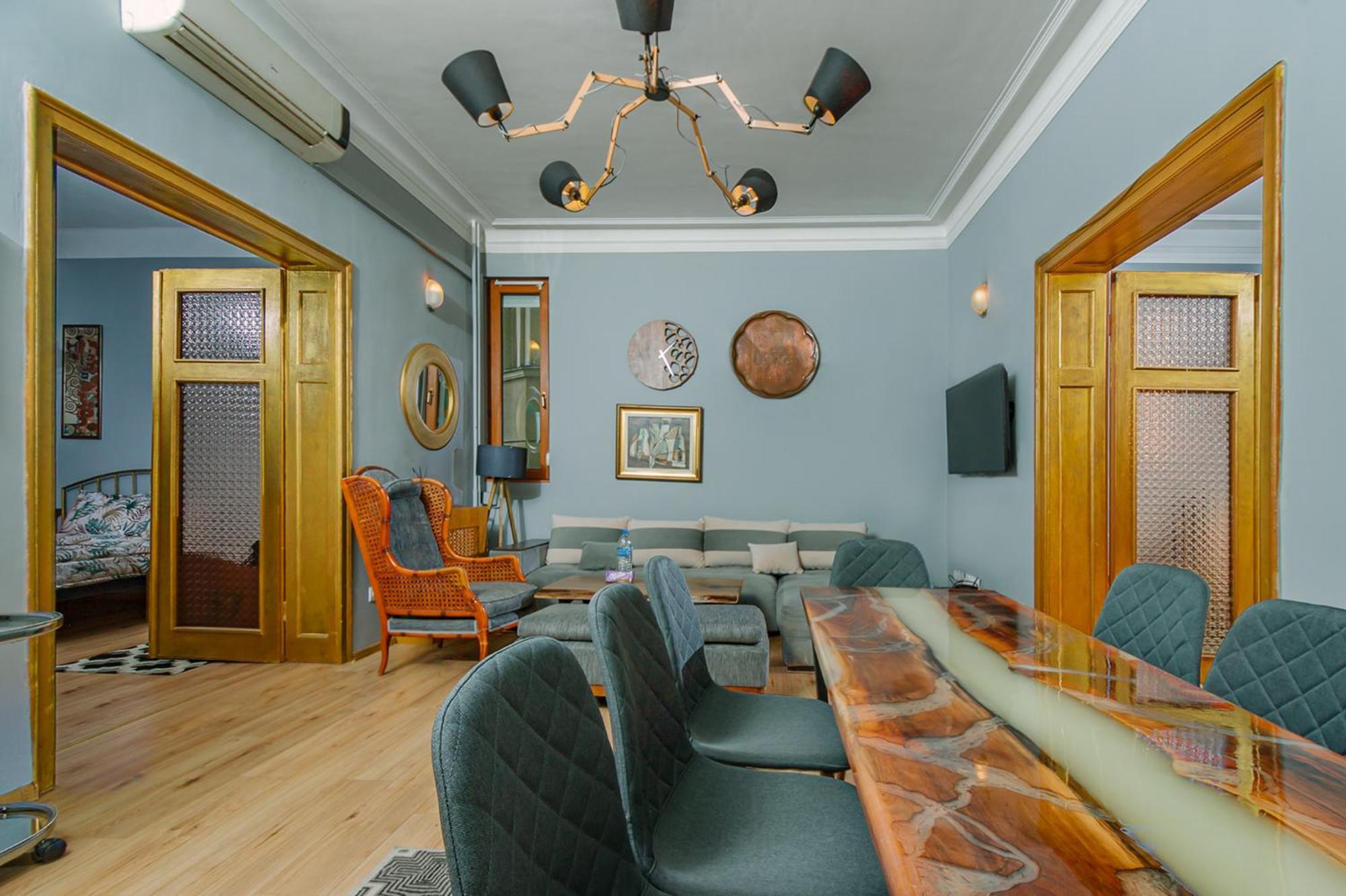 Top Center, 3Bdr, Heart Of The City, Free Secured Parking Sofia Exterior photo