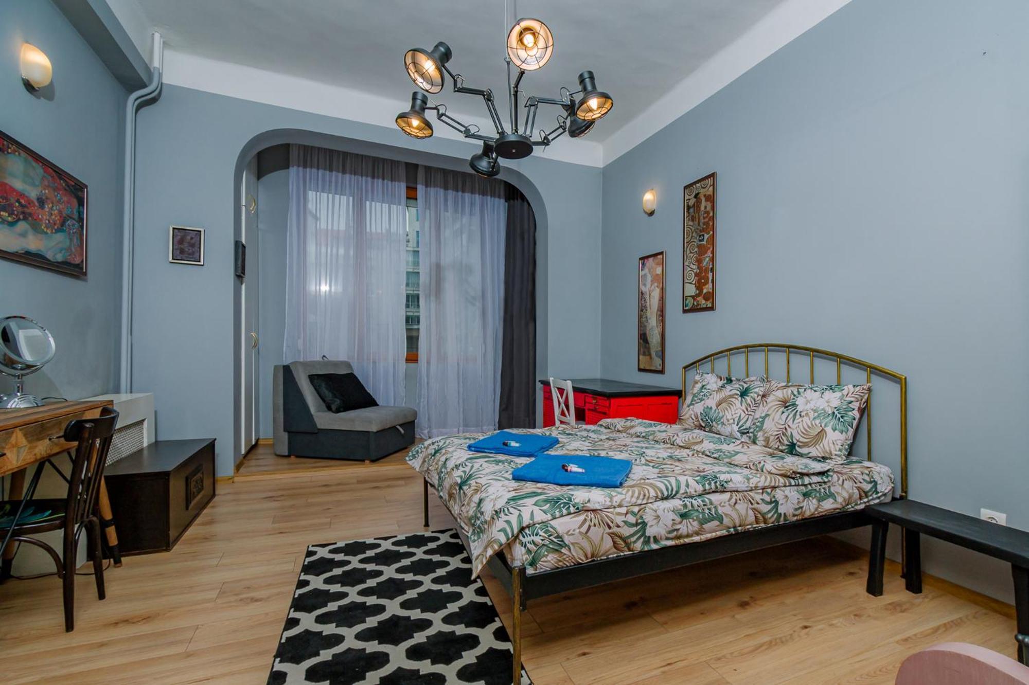 Top Center, 3Bdr, Heart Of The City, Free Secured Parking Sofia Exterior photo