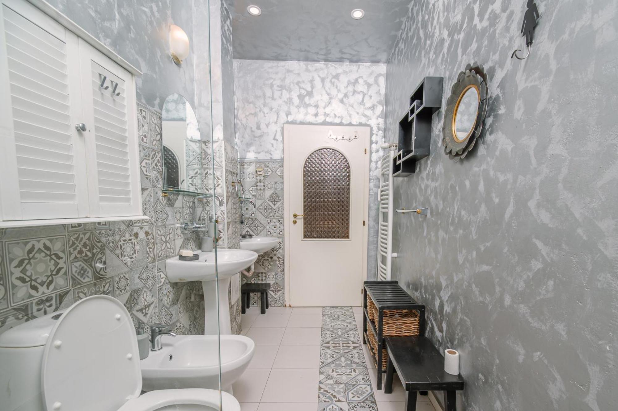 Top Center, 3Bdr, Heart Of The City, Free Secured Parking Sofia Exterior photo
